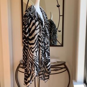 Joseph Ribkoff Black and White Zebra Topper